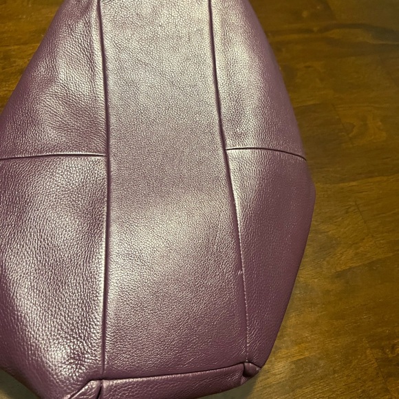 Vintage Coach Madison Phoebe Plum Pebbled Leather Shoulder Bag - Picture 9 of 13